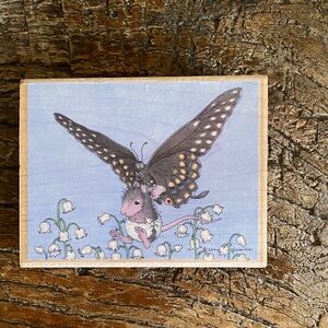 🦋Vintage🦋Butterflight House Mouse Wood Block Rubber Stamp